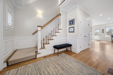 22 Sheridan Cir, Winchester, MA 01890 - photo 2