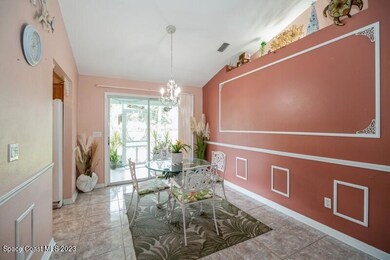 06_5337BridgeRd_369001_DiningRoom_FlexML
