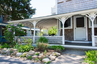 22 Narragansett Ave, Edgartown, MA 02539 - photo 4