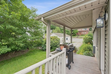 27 Hodge Street Wiscasset