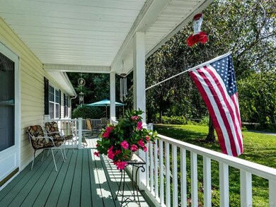 55 Cedar Creek Dr, Hendersonville, NC 28792 - photo 4