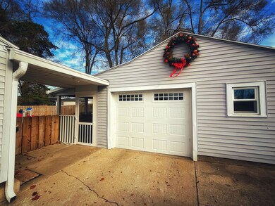 374 Elizabeth St, Rockford, MI 49341 - photo 4