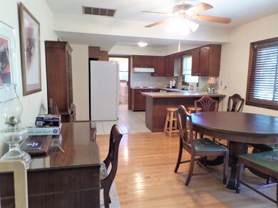 29 Black Rock Ln, Kimberling City, MO 65686 - photo 6