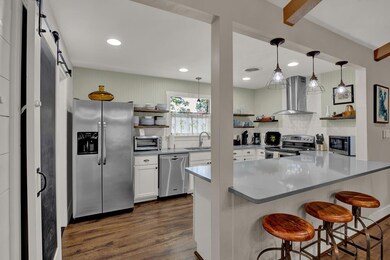 507 W Burbank St, Fredericksburg, TX 78624 - photo 7