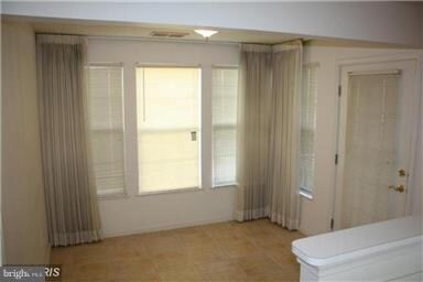 7905 Valley Manor Rd unit 104, Owings Mills, MD 21117 - photo 2