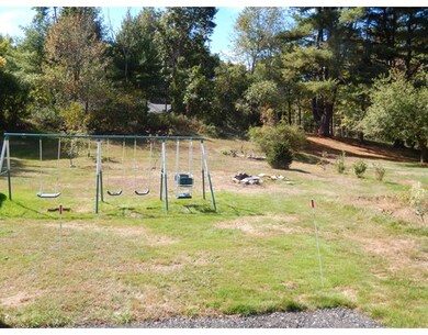 335 Ashburnham St, Fitchburg, MA 01420 - photo 4