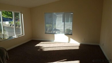 952 N Adams St, Lafayette, OR 97127 - photo 3