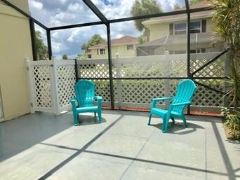 18 Amherst Ct unit A, Royal Palm Beach, FL 33411 - photo 2