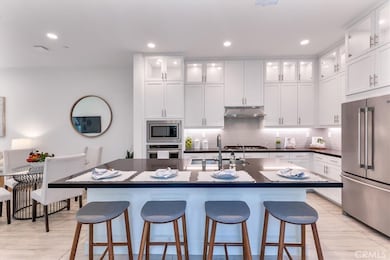 209 Paramount, Irvine, CA 92618 - photo 7