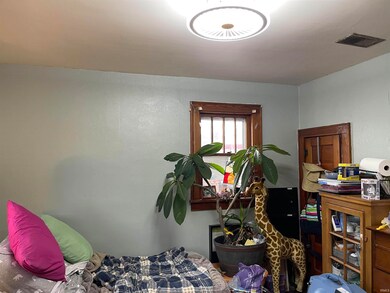 521 N Pleasant St, Portland, IN 47371 - photo 4