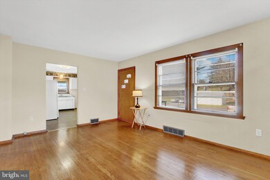 9350 Tomstown Rd, Waynesboro, PA 17268 - photo 5