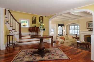 2 Oxford St, Fairhaven, MA 02719 - photo 4