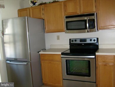 118 Lynnhaven Ct, Colonial Beach, VA 22443 - photo 2