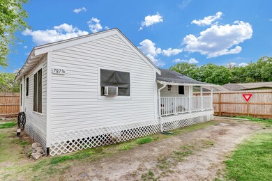 781 Ringold St, Houston, TX 77088 - photo 7