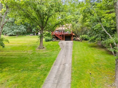 211 Lake Dr, Scott Depot, WV 25560 - photo 5