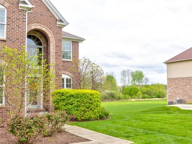 938 Westcreek Dr, Columbus, IN 47201 - photo 3