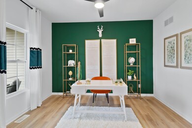 22 Levanno Dr, Crown Point, IN 46307 - photo 4