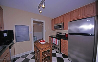 3149 E Lester (19)