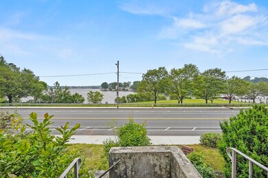 577 Grove St, Worcester, MA 01605 - photo 5