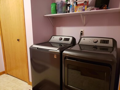 6 Laundry Room