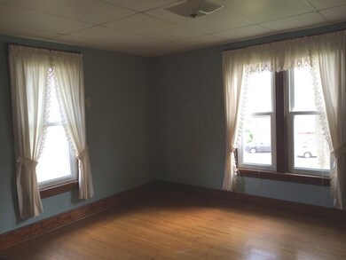 302 W Chestnut St, Malden, IL 61337 - photo 5