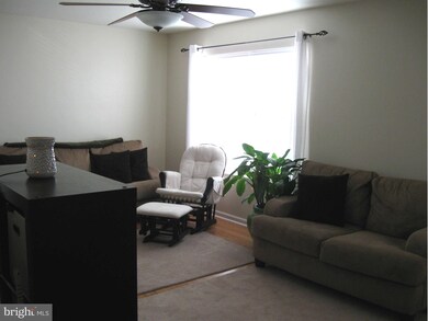 1128 Hollywell Ave, Chambersburg, PA 17201 - photo 7