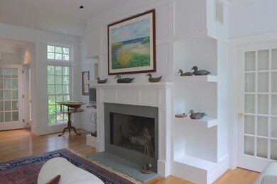 165 Quinsigamond Ave, Vineyard Haven, MA 02568 - photo 4