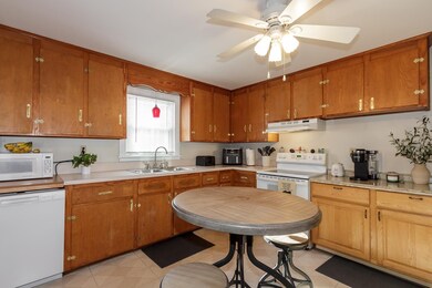 19 Als Ave, Allenstown, NH 03275 - photo 6