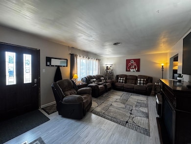 812 W 4th St, Sumner, IA 50674 - photo 6