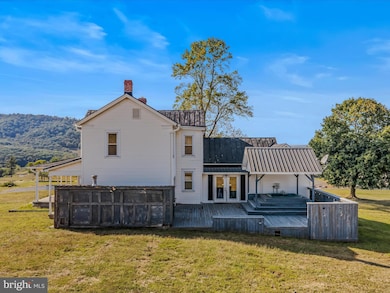 427 Avalanche Trail, Paw Paw, WV 25434 - photo 4