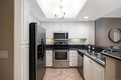 9253 Regents Rd unit A107, La Jolla, CA 92037 - photo 3