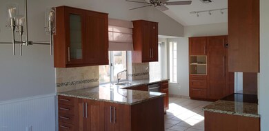 Kitchen 5