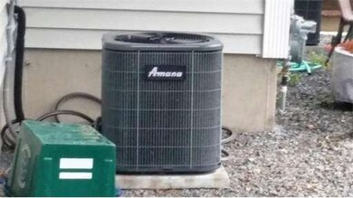 51 Roosevelt Ave unit 16, Dracut, MA 01826 - photo 4