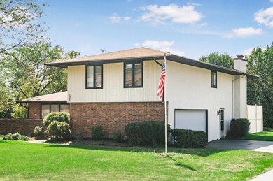 1089 Barberry Ln, Columbus, OH 43213 - photo 3