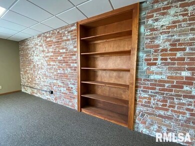 1225 E River Dr unit 330, Davenport, IA 52803 - photo 5