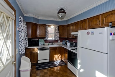 68 7th Ave, Chicopee, MA 01020 - photo 2