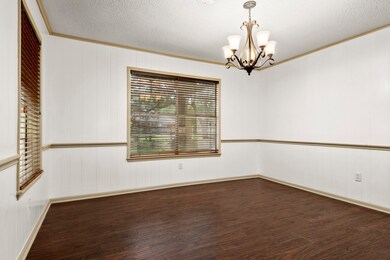 154 W County Road 136, Alvin, TX 77511 - photo 7