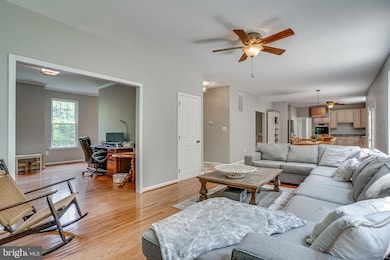 2620 Lady Annes Way, Huntingtown, MD 20639 - photo 4