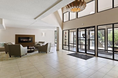 7200 York Ave S unit 220, Edina, MN 55435 - photo 2