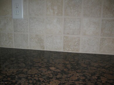 Counters/Backsplash