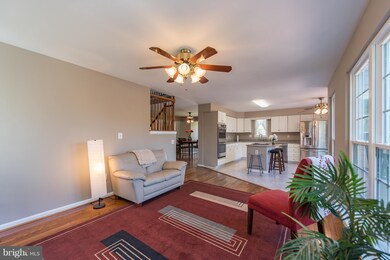 9518 Meadows Farms Dr, Owings Mills, MD 21117 - photo 6