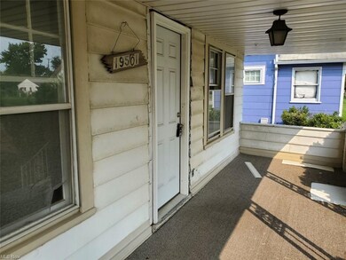 19501 Mohican Ave, Cleveland, OH 44119 - photo 5