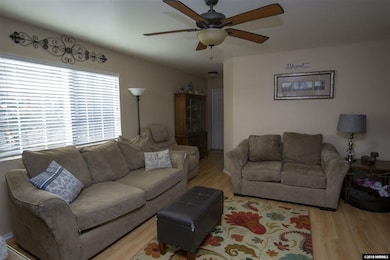 8826 Sunset Breeze Dr, Reno, NV 89506 - photo 7