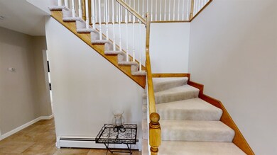 380 Mammoth Rd, Pelham, NH 03076 - photo 5