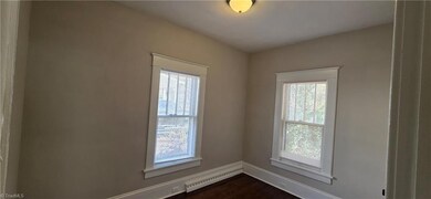 809 Dillard St, Greensboro, NC 27403 - photo 6