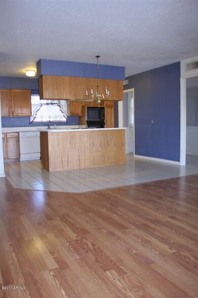Great Room-Kitchen2