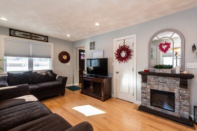 135 Hilldale Ave, Haverhill, MA 01832 - photo 3