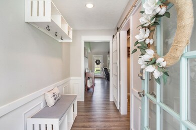 515 Mary Ann Dr, Friendswood, TX 77546 - photo 3