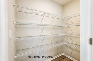 5883 Annaberg Dr, Columbus, OH 43232 - photo 6