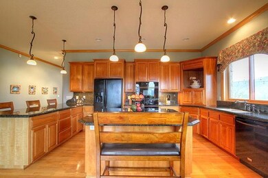 1135 NW Starlite Place, Grants Pass, OR 97526 - photo 6